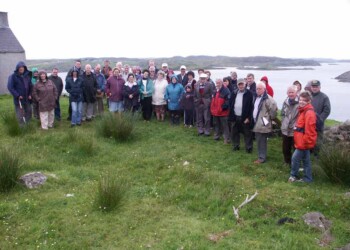 Our assembled group in Garyvard July 2004 Group standing in front of loch